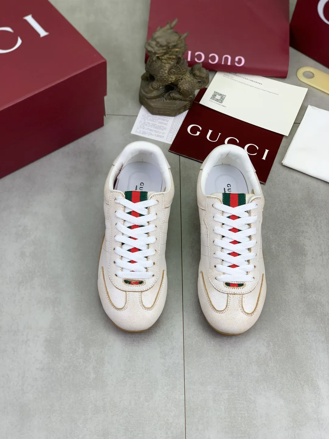 Men's shoes 💰P542 💰[New model] 🆘 The latest model from Gucci's official website 🎁Classic casual and fashionable men's shoes 👟Breaking hot model 💥The style is simple and elegant, exclusive for trendy men. Unique official website's latest brand elements 👑Gucci original decoration, fashionable and generous, the fabric is made of original soft calfskin➕Comfortable soft pigskin lining ✅The official website specifies wear-resistant rubber outsole_full of elasticity, classic model taken in real life🎬Color: 5️⃣colors available😍Number: 35-44